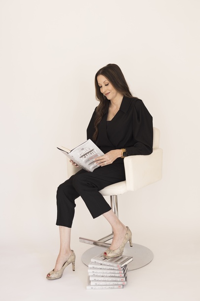 Mindy-Book