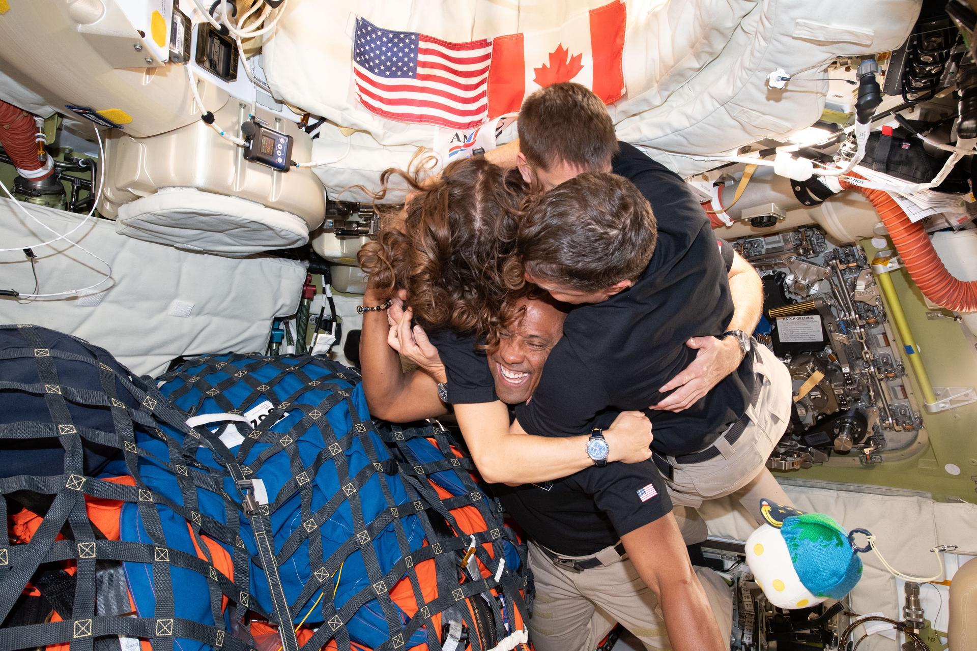 Artemis Crew Onboard